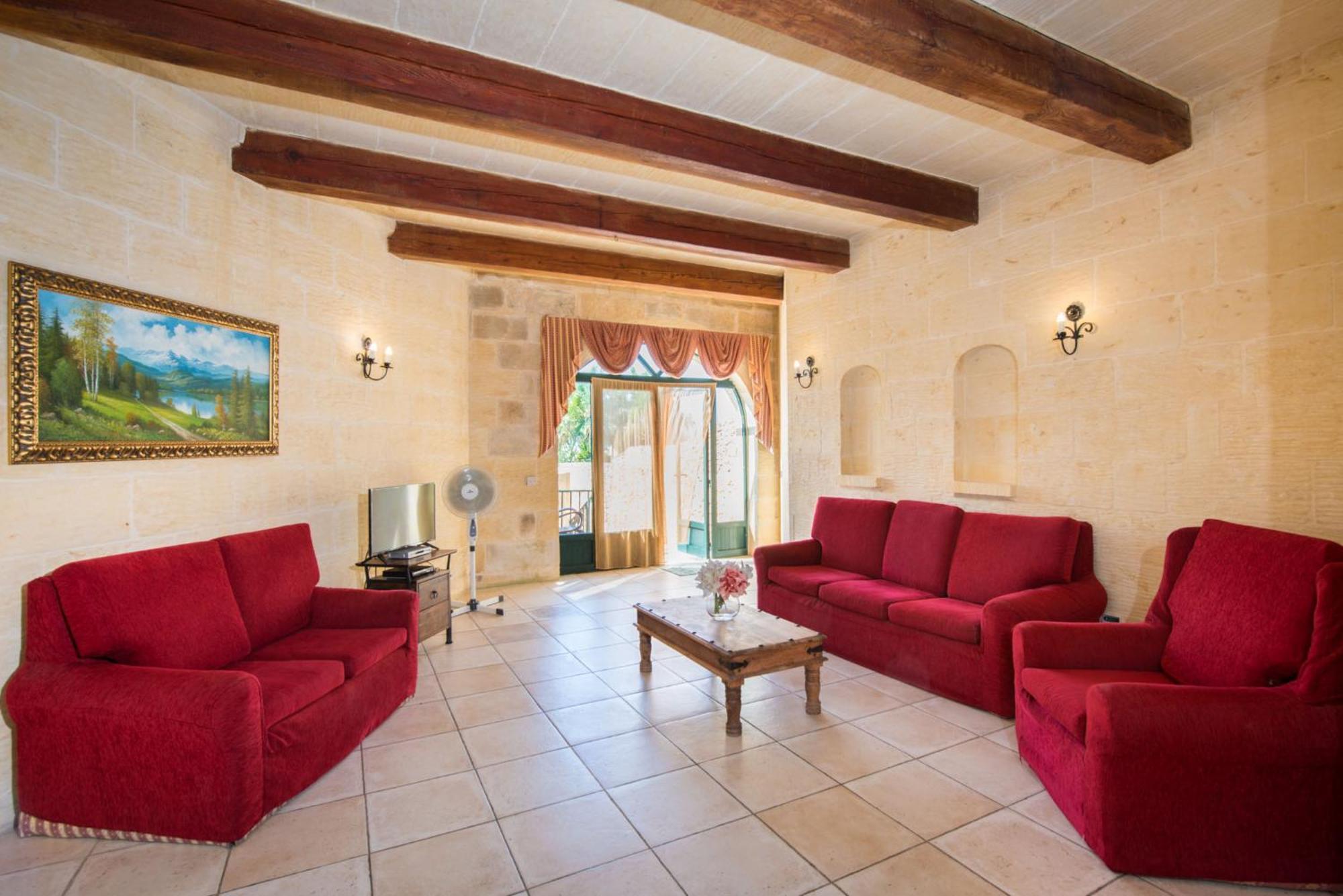 Holiday home 3 Bedroom With Private Pool And Views *