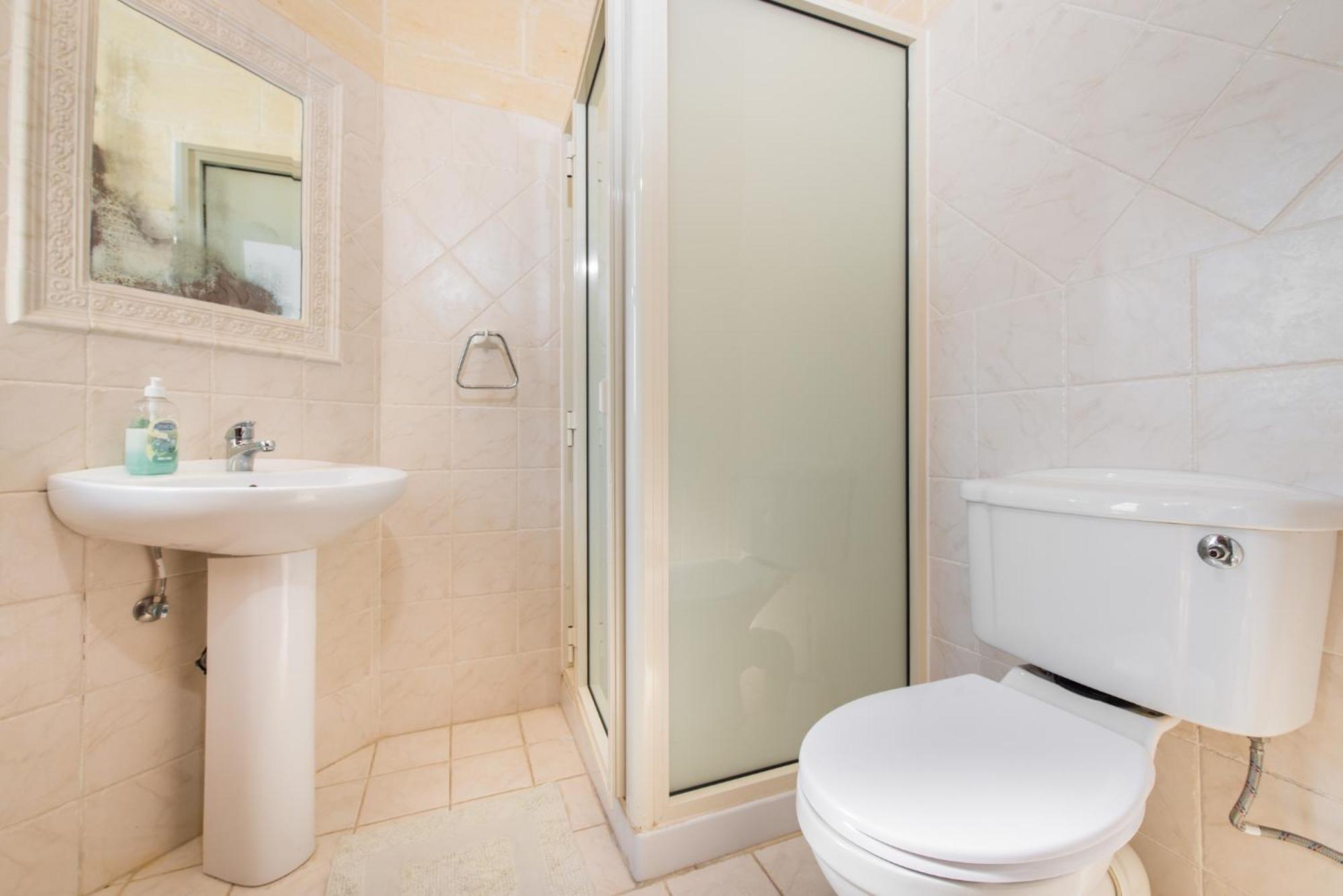 Holiday home 3 Bedroom With Private Pool And Views